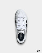 STREETTALK ADIDAS J