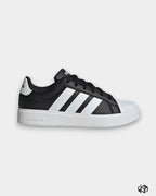 STREETTALK ADIDAS J