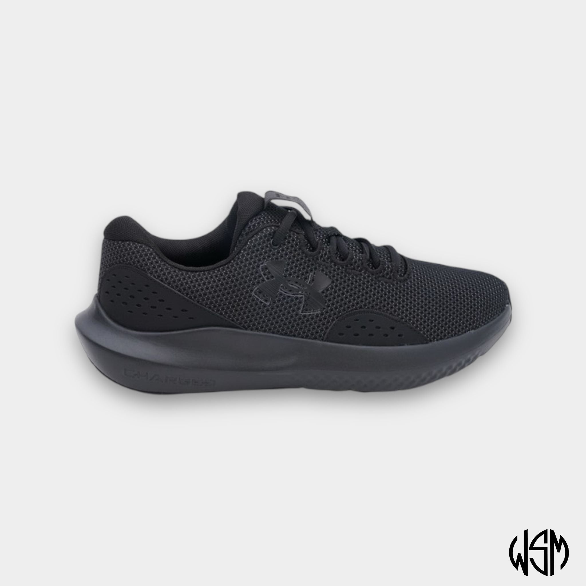 UNDER ARMOUR  CHARGED SURGE 4