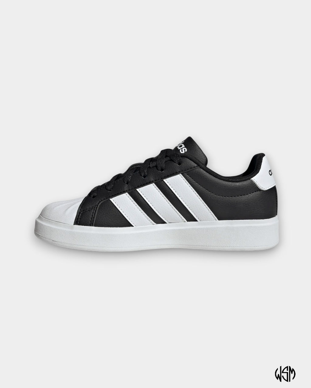 STREETTALK ADIDAS J