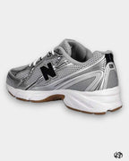 NEW BALANCE 740